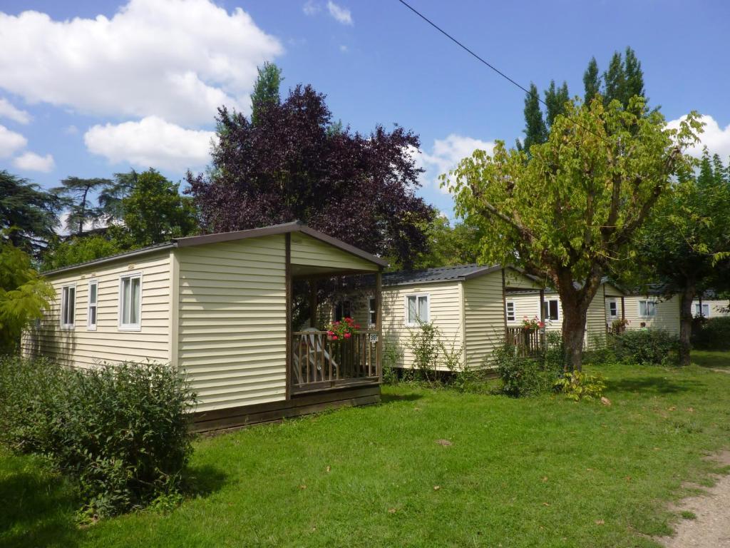 Camping Parc Du Chateau D'Allot Boé Exterior photo